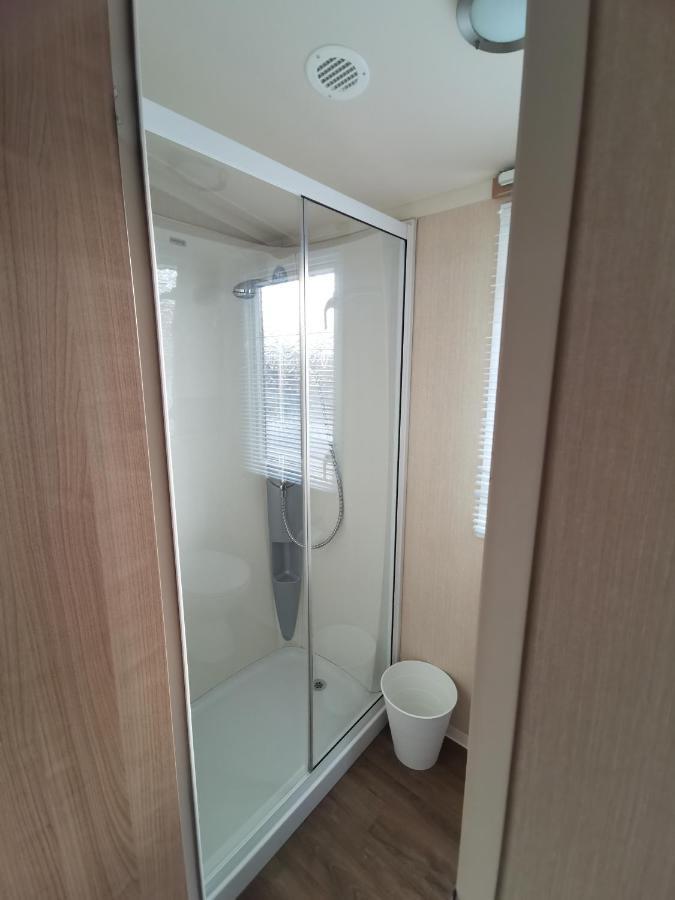 Beautiful Caravan Near Edinburgh Nr 14 Port Seton Exterior foto